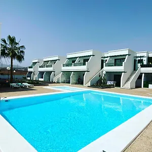 https://las-mimosas.in-canary-islands.com