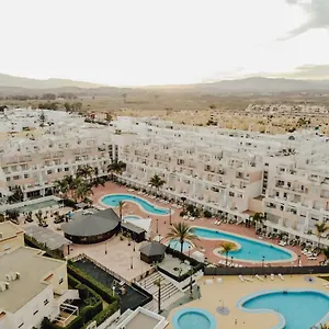 https://apartahotel-marina-rey.es-andalucia.com