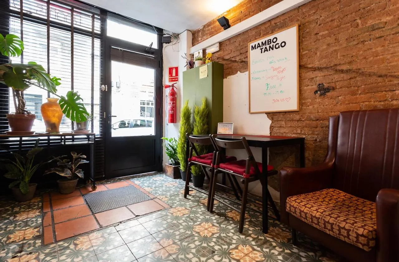 Mambo Tango Hostel Barcelona