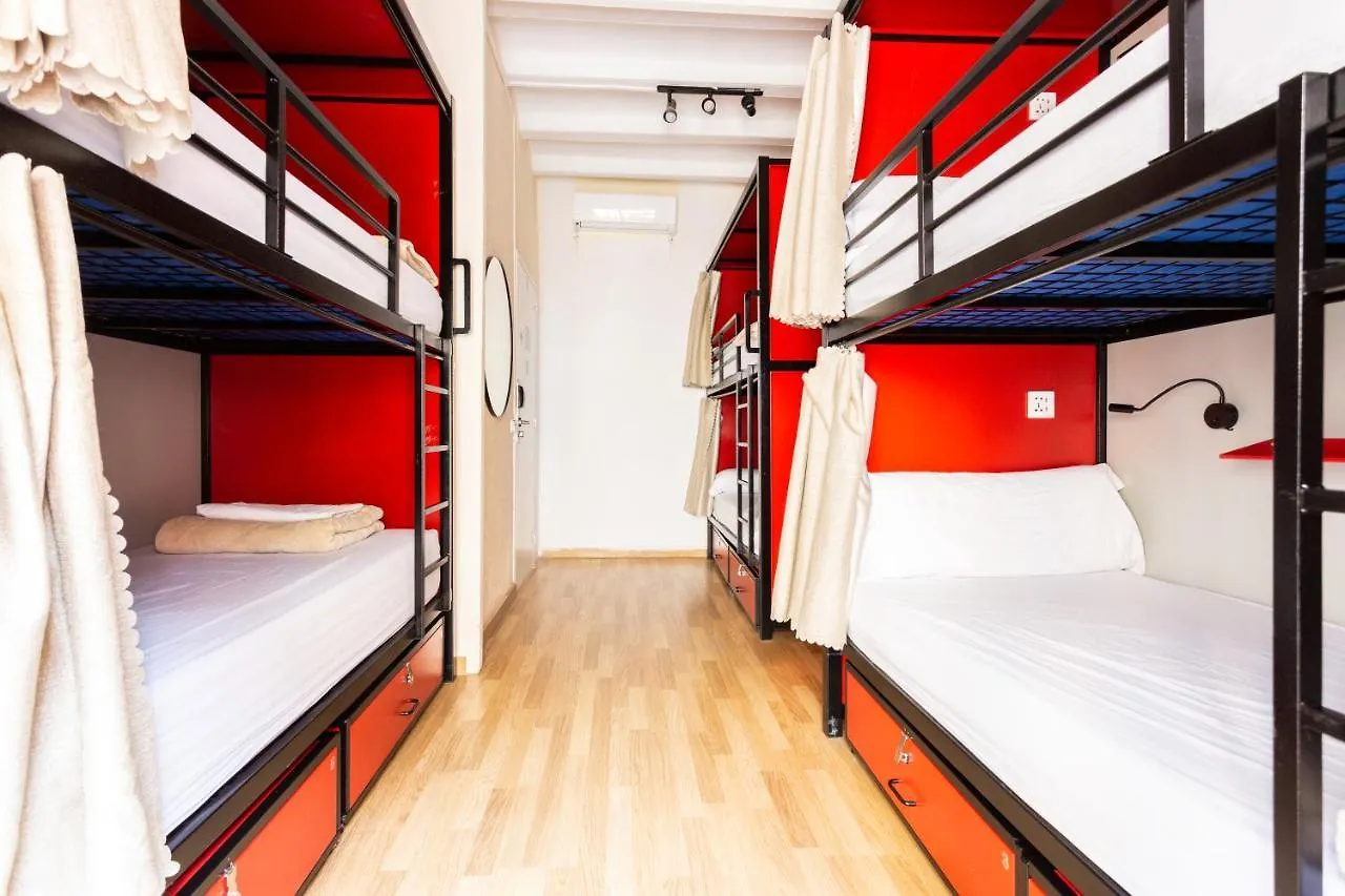 Mambo Tango Hostel Barcelona