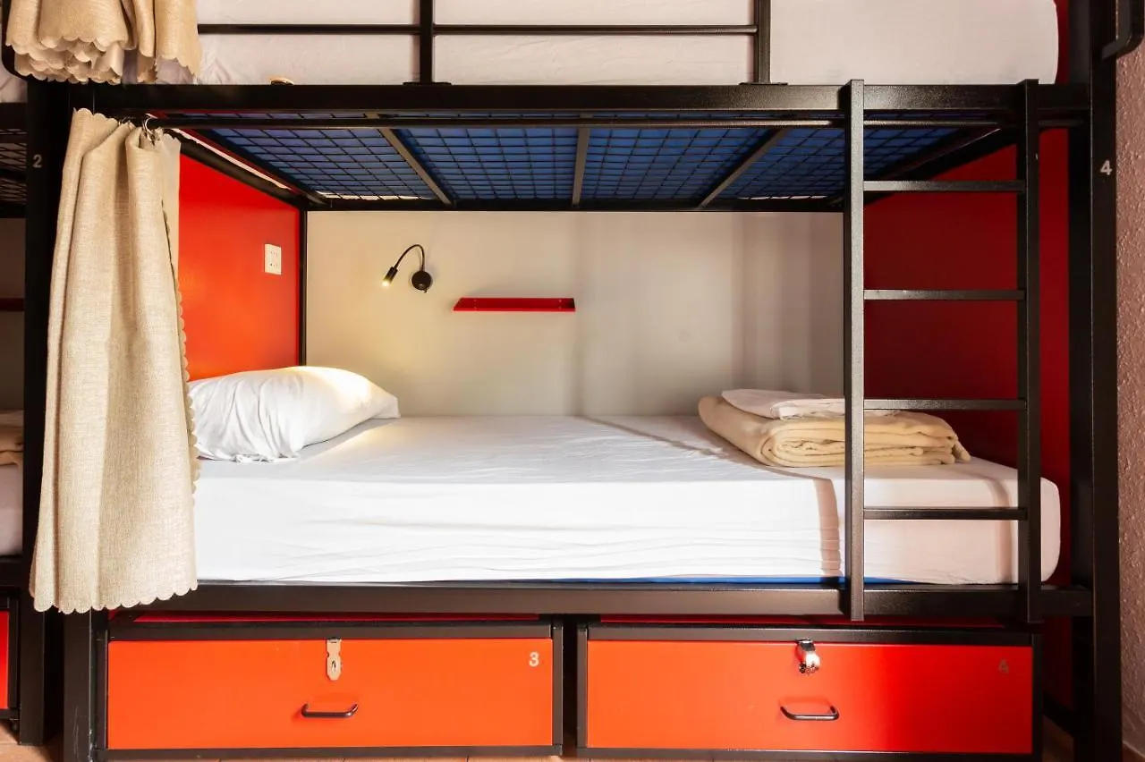 Mambo Tango Hostel Barcelona