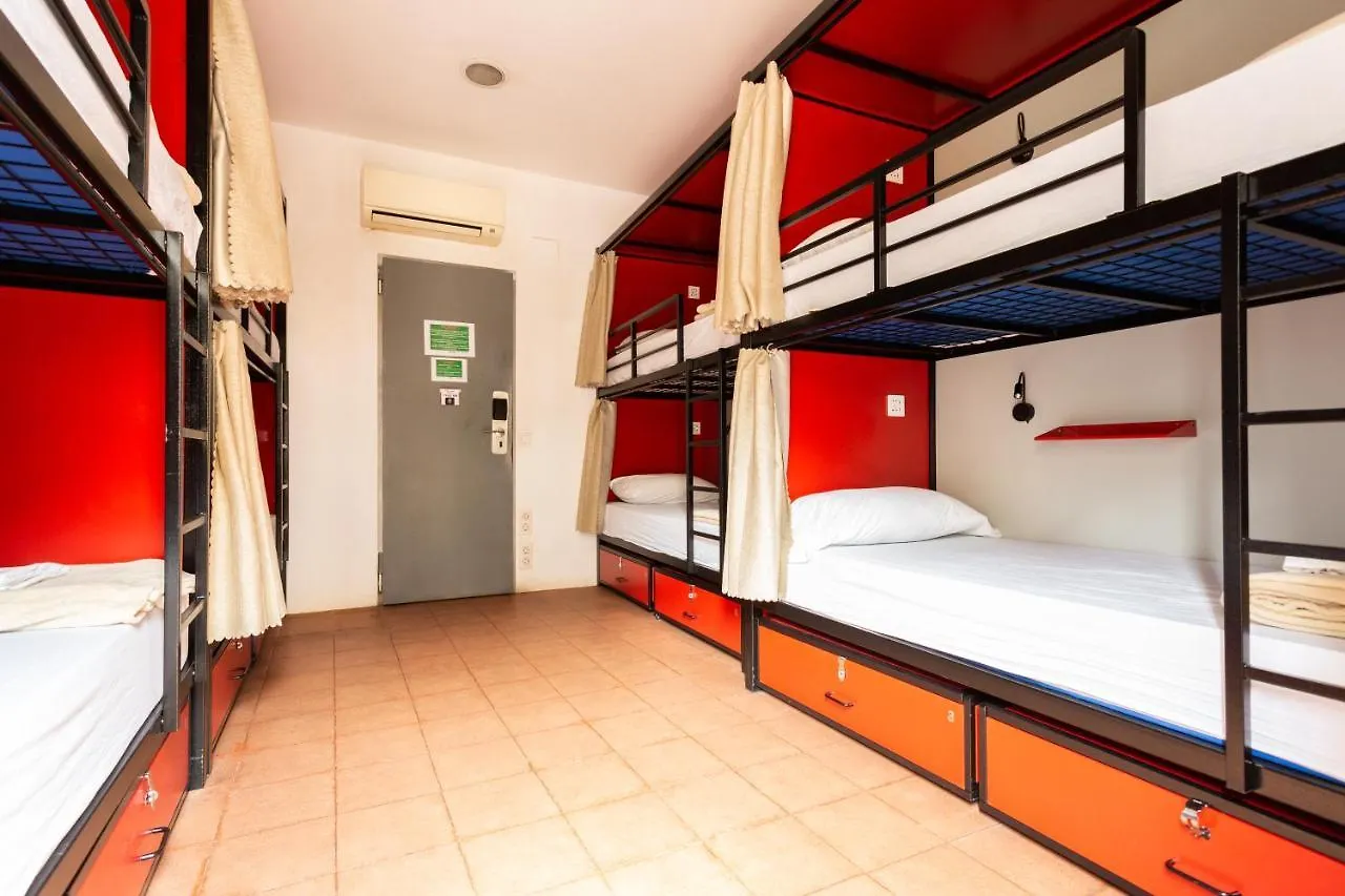 Mambo Tango Hostel Barcelona 0*,