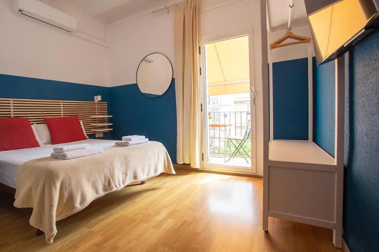 Mambo Tango Hostel Barcelona