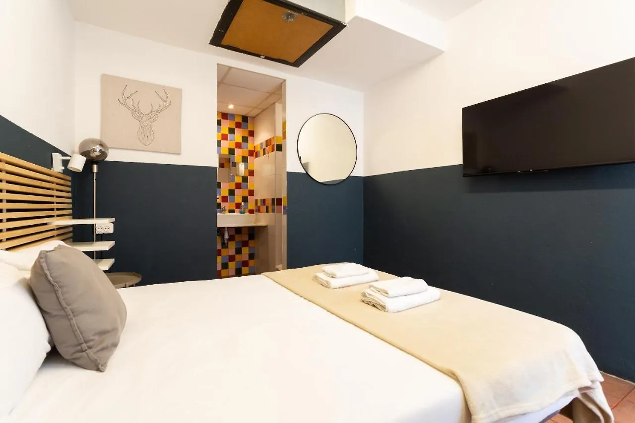 Mambo Tango Hostel Barcelona 0*,  Spain