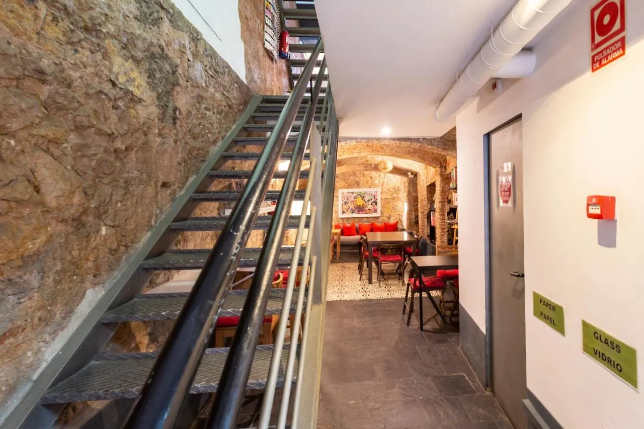 Mambo Tango Hostel Barcelona