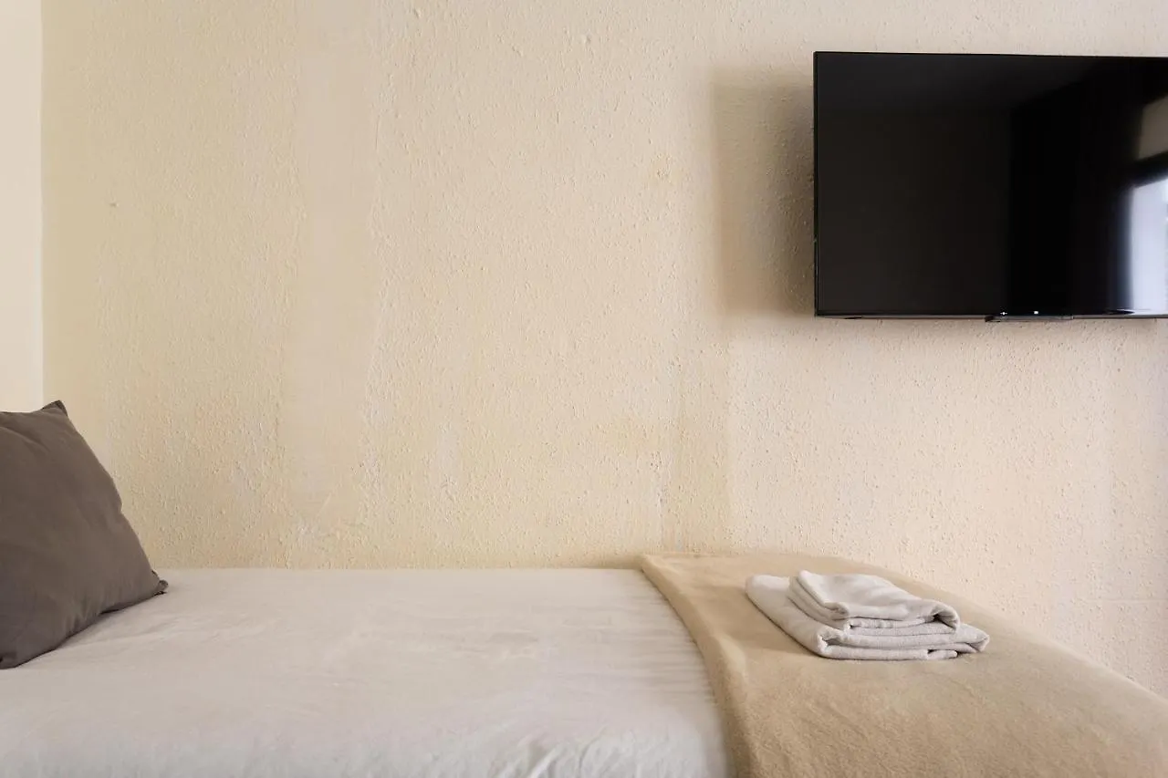 Mambo Tango Hostel Barcelona Spain