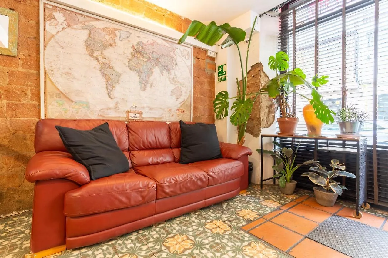 Mambo Tango Hostel Barcelona