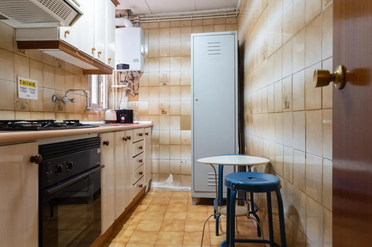 Mambo Tango Hostel Barcelona