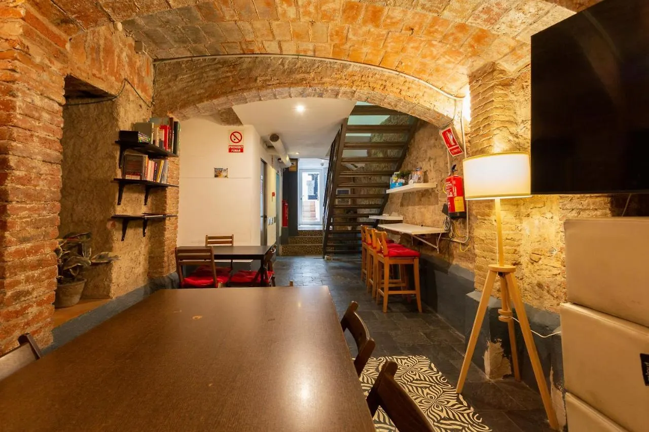 Mambo Tango Hostel Barcelona