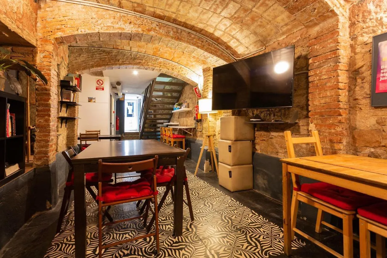 Mambo Tango Hostel Barcelona