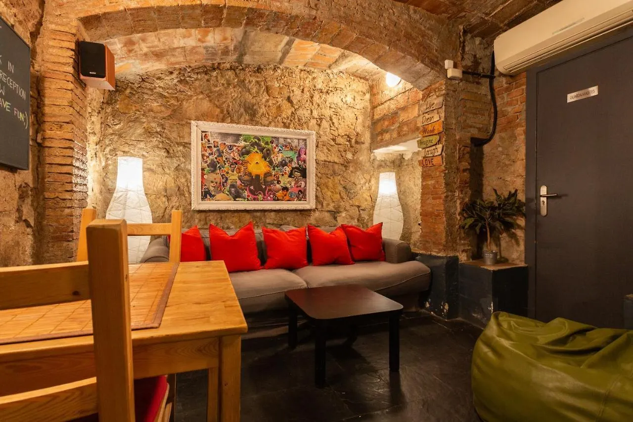 Mambo Tango Hostel Barcelona 0*,  Spain